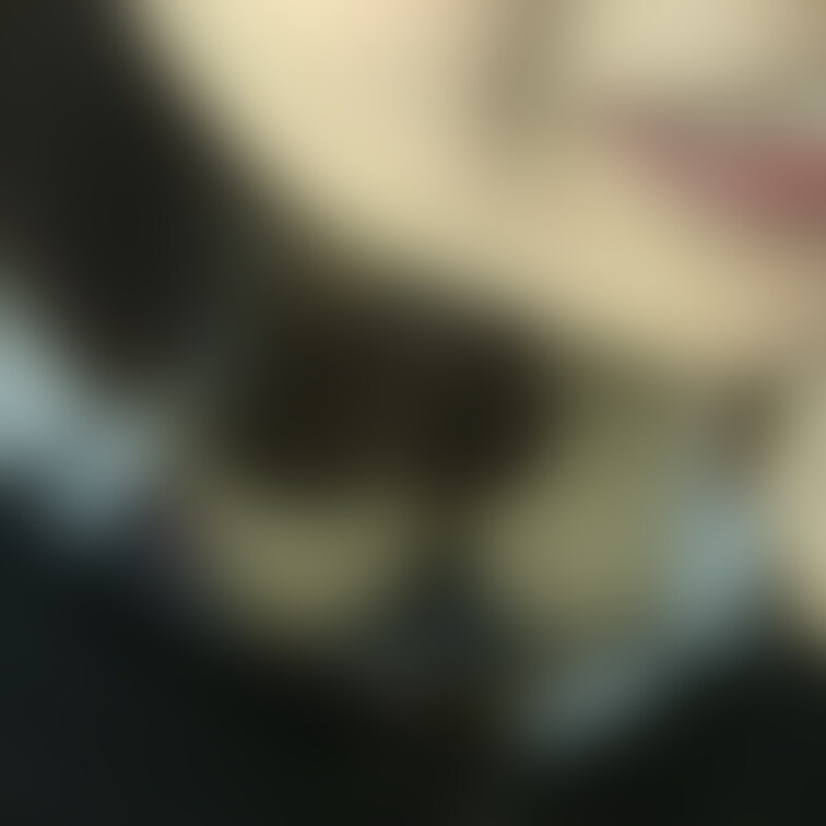 職場でのフェラの後編のサンプル画像です！
約15分にわたるフェラでお疲れ気味です😂
↓本編顔出し
https://