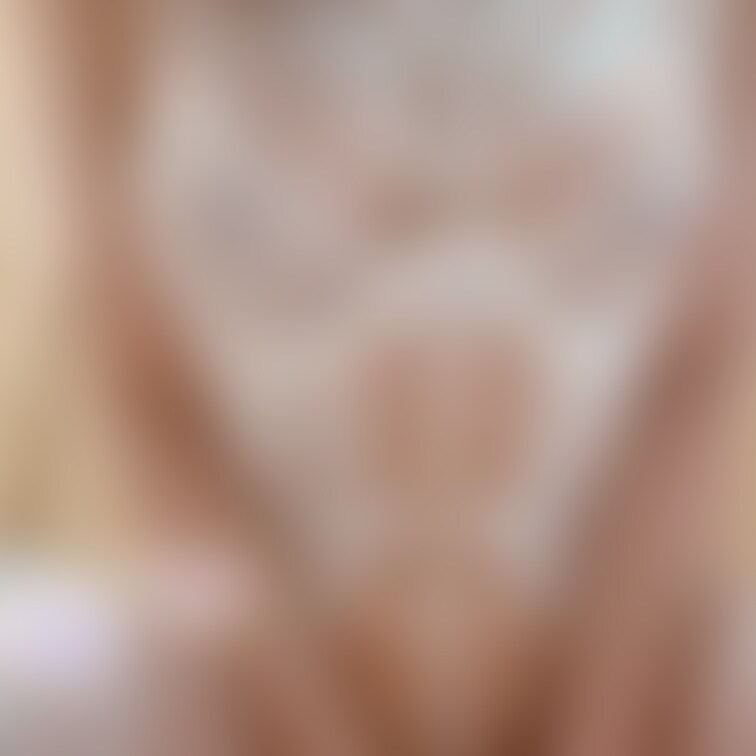 ムチムチ感あるほうが好きな人いるかな？♡


