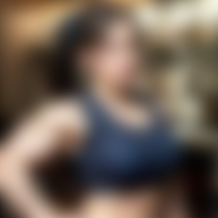 筋肉バーテンダー

筋肉美女３人

筋トレ女子