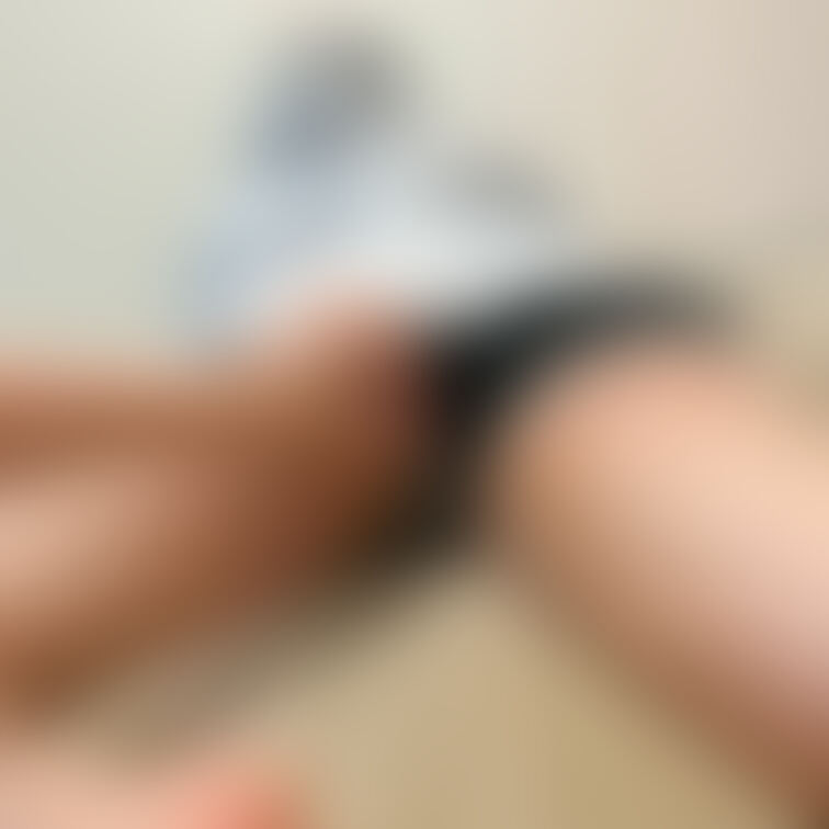 親友ちゃんと！

パンチラが撮りたいらしく、ずらされました///


親友ちゃんナイスずらし！と思ったら
い