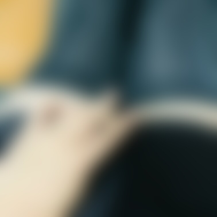 ニーハイ好きな人いますか?