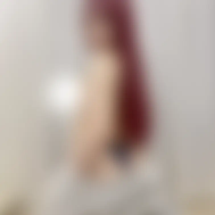 【顔出し】ピンク髪ギャルのおっ♡い丸見え写真 ５枚セット　Aパターン💖
※中身は単品で出してるものと一緒です※
なご