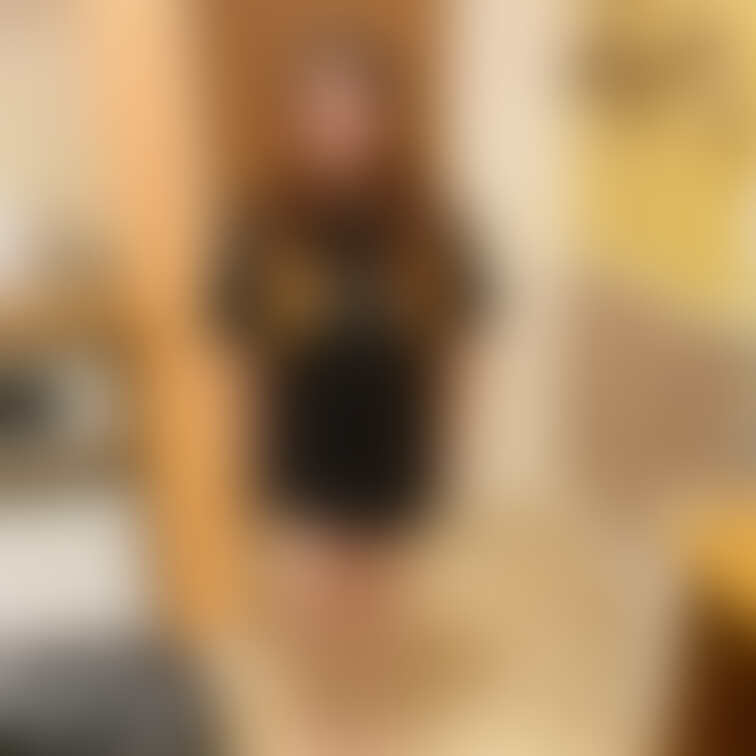 普段は食品工場で働く、どこにもいるような地味な主婦です。

なので、普段から男性に必要とされることなんてないので、誘