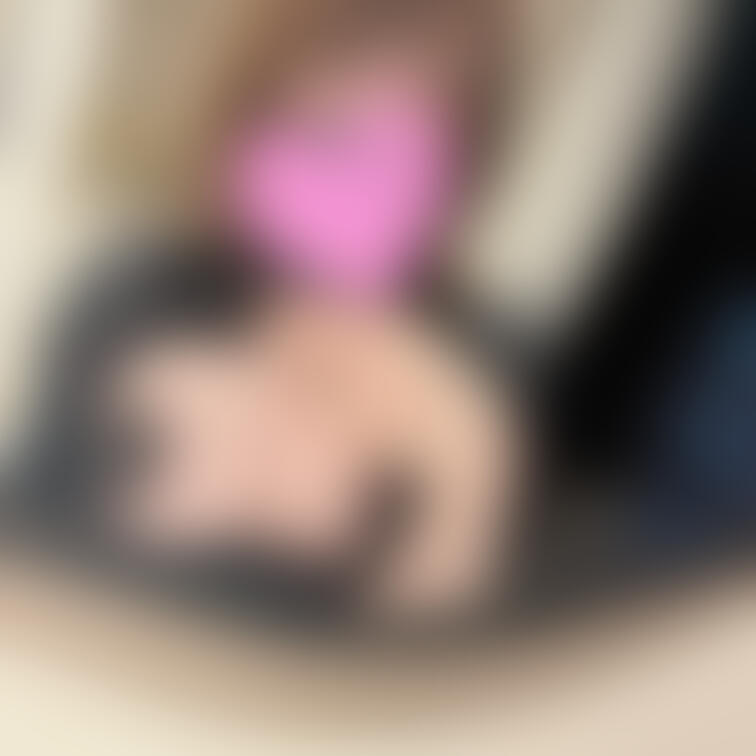 営業前のおっぱい確認👮♡