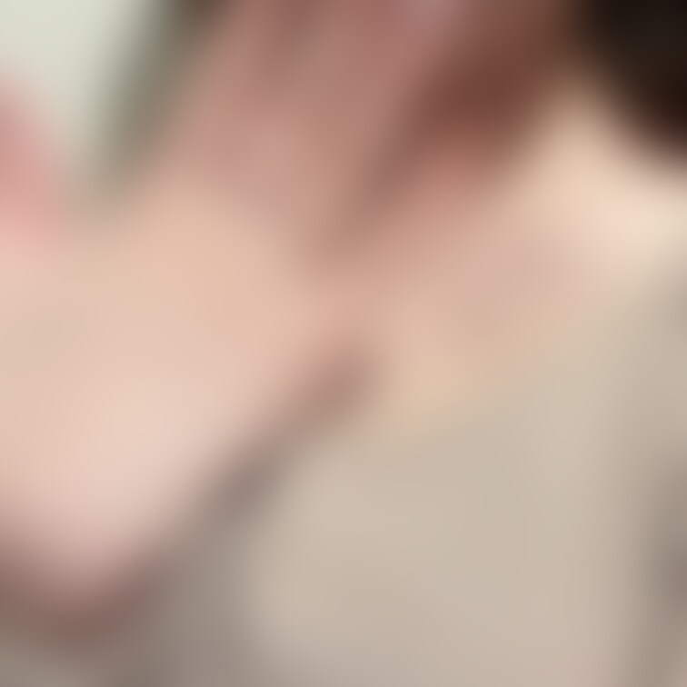 皆さん、おはようございます💕✨
架純です🌸
新しいネイルにしました💖✨今回は桜模様🌸🥰
春らしくて、とってもお気に