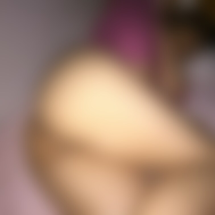 ちょい顔出しです。
SEX事後です。
