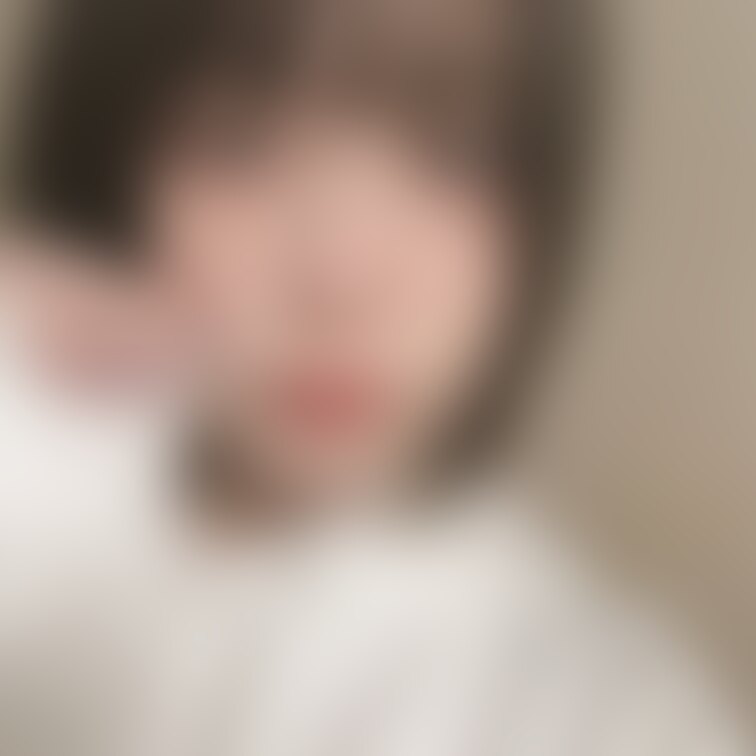 もし自分がもっとおっぱい大きかったらなぁって思うこともあるけど、これはこれでちょうど良くて良いんじゃないかとも思う🤔
