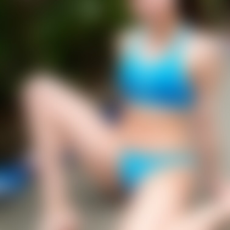 「練習休憩中の女の子」
個人的にお気に入り🤤