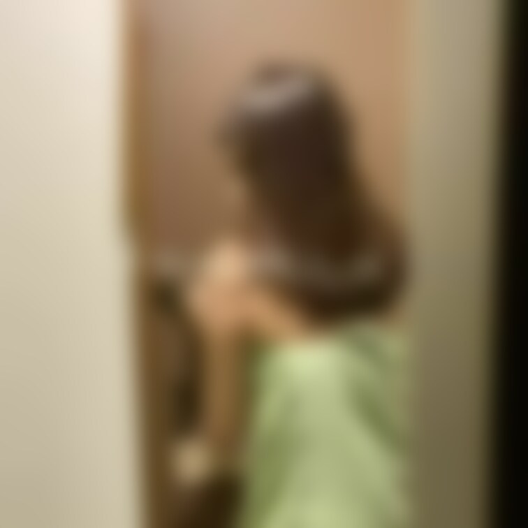 ピザ受け取ったよ(ᐢ ܸ. .ܸ ᐢ)՞ ՞

タオルの下は……？🤭

お○○○さん下向きながら喋ってて可愛かっ