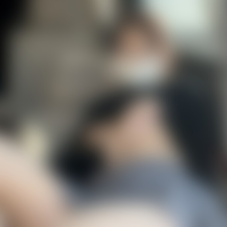 これからは目だけ顔出していくよ🤍🤍🤍