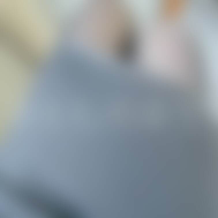 忙しくて昼休憩せずにお客さまの元へ!
おなかがすいてちからがでないよー😭
