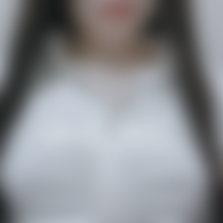 ノーブラおっぱい透けて見えるかな、??