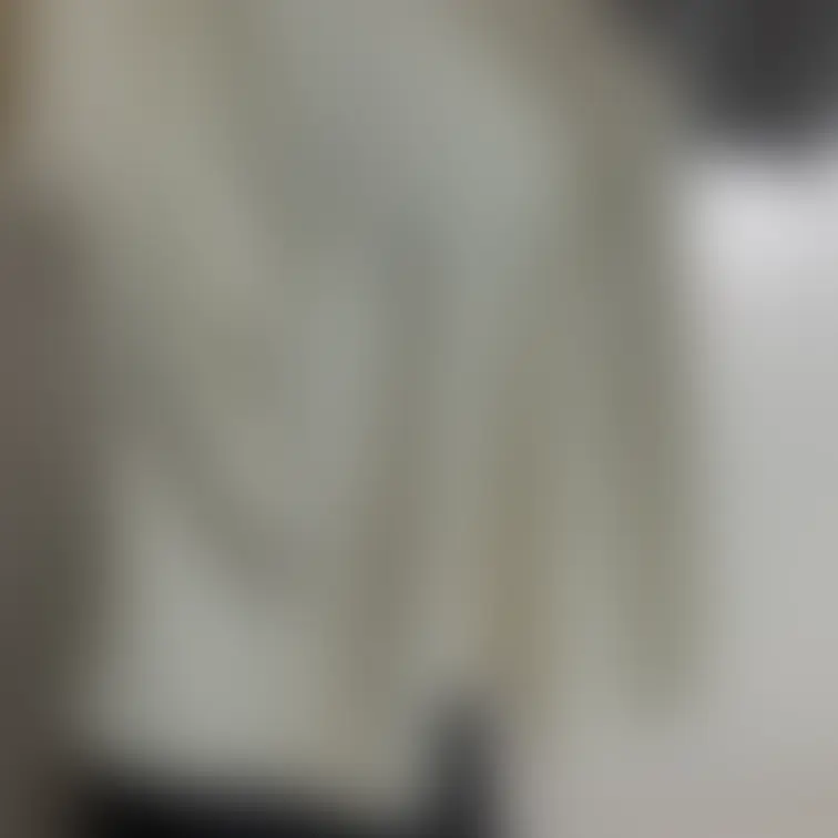 おっぱいの下のこの空間、好きな人〜！
しごといってくるよ！！