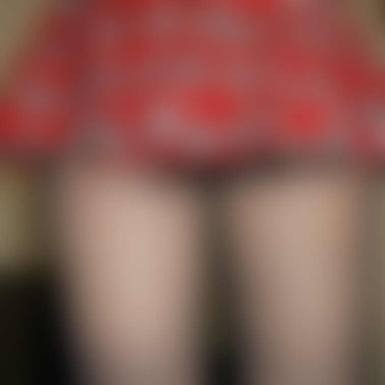【アイドル風コスプレ】シリーズ　画像
もっと応援プラン限定

人妻のムチムチな太ももとお尻をご堪能ください♪
