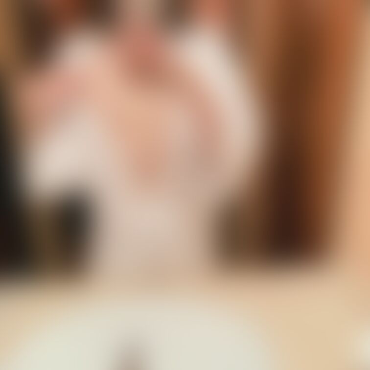 久しぶりにラブホに行ってきました🏩バスローブ着たので写真撮った🫶家だとなかなか着る機会ないからね🥺お風呂もベッドも広くて