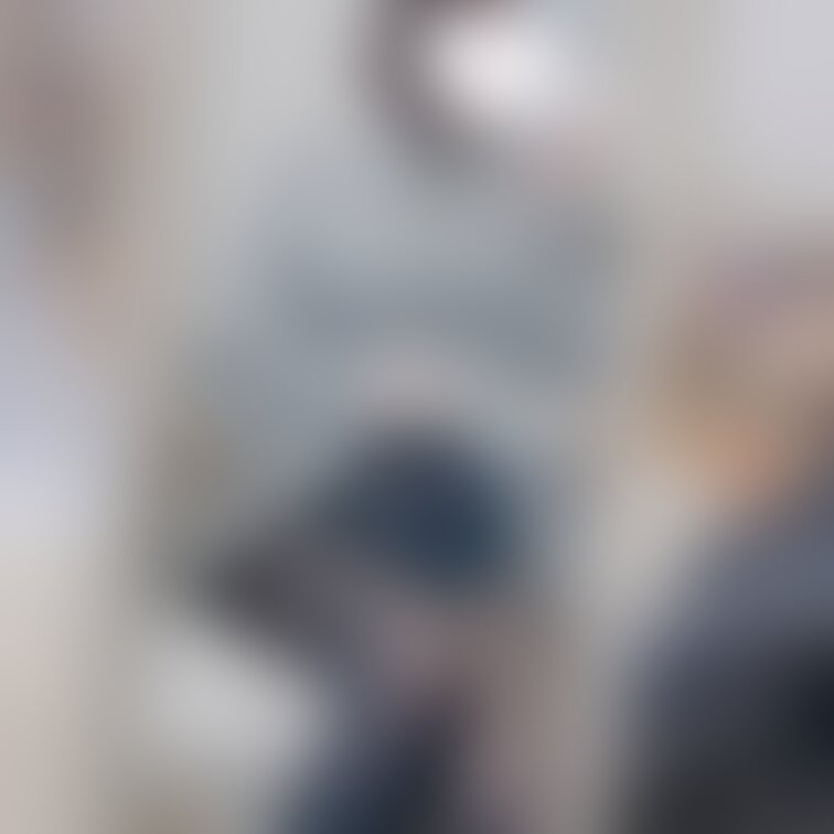 ［通常＆玄人］私服と黒タイツ

オマケにノーブラヒートテック

この日は寿司を18皿食べてお腹破裂しそうでした。