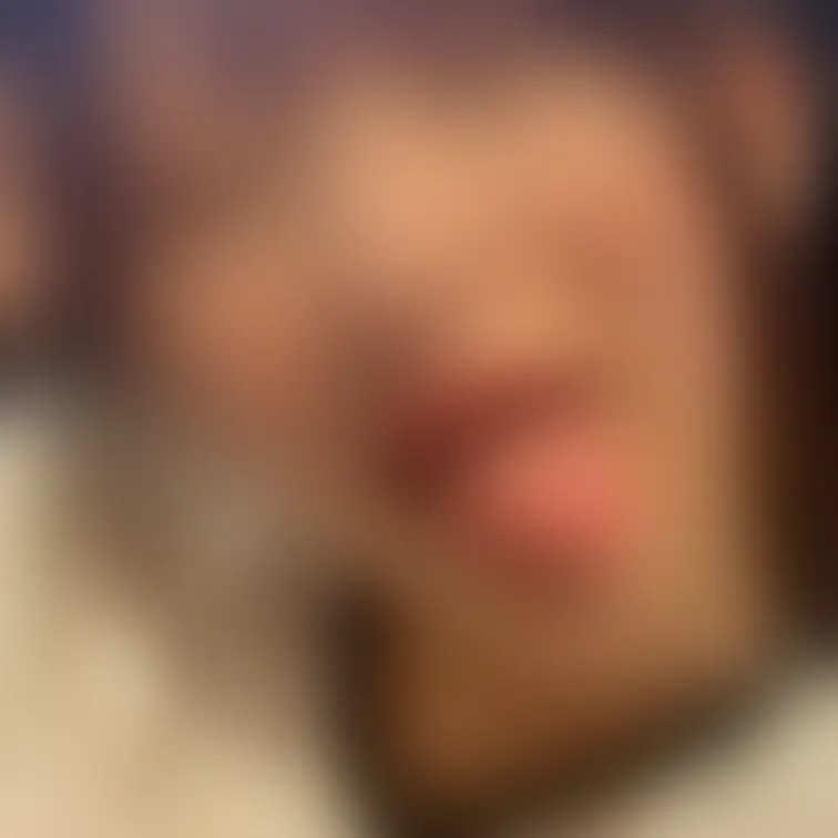はじめまして、自称淫乱ドS痴女です笑

エッチなこと大好きで、とくにm男に対して下品でド淫乱なことをすると興奮します