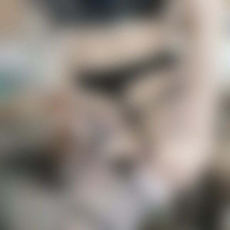 サスペンダーストッキングと、ガーターベルトどっちがすき？🥰