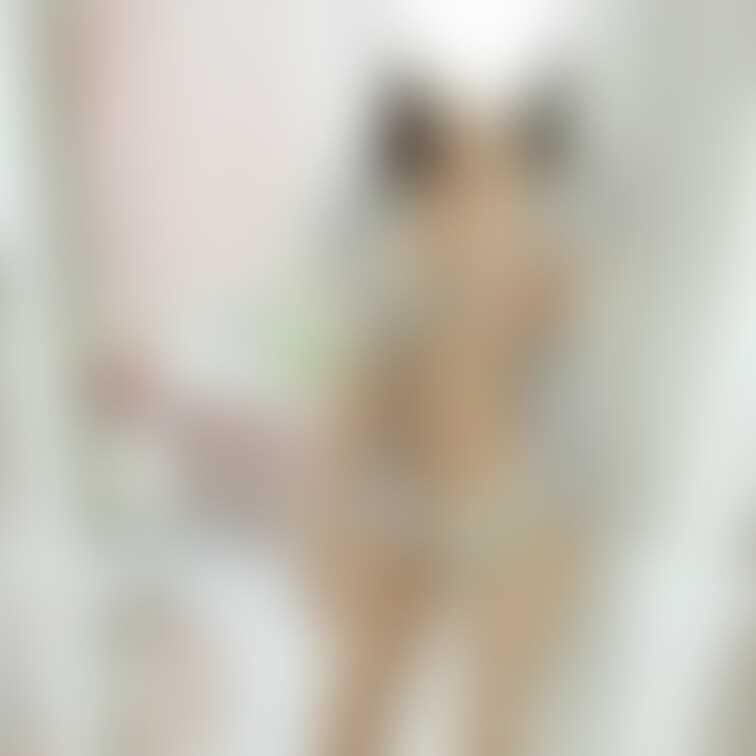 Gカップあると...鏡越しでも大きいのわかりますか？🐶