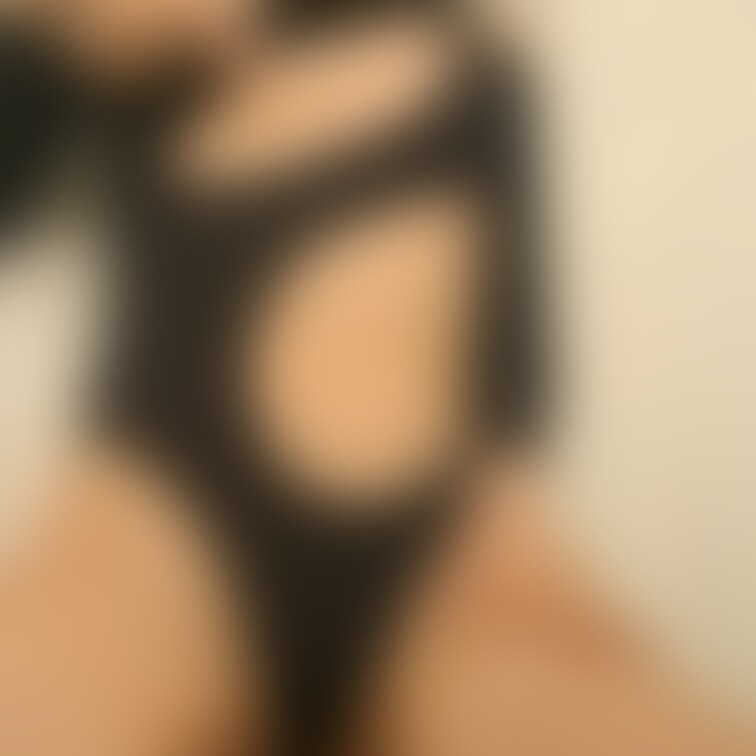 変態コスプレです❤️変態なコスプレ着るだけで興奮するんでコスプレ汚しちゃいます❤️