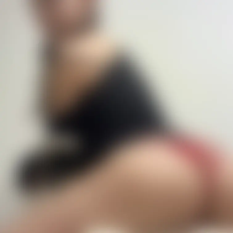 お尻ぷりっ🍑

すんごいえちえちな下着着てるのがバレちゃいました…🥹笑
