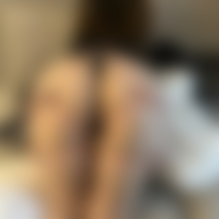 可愛いハーネスで自撮り💗

こういう自撮り投稿も増やしていこうか悩み中です、、🤔