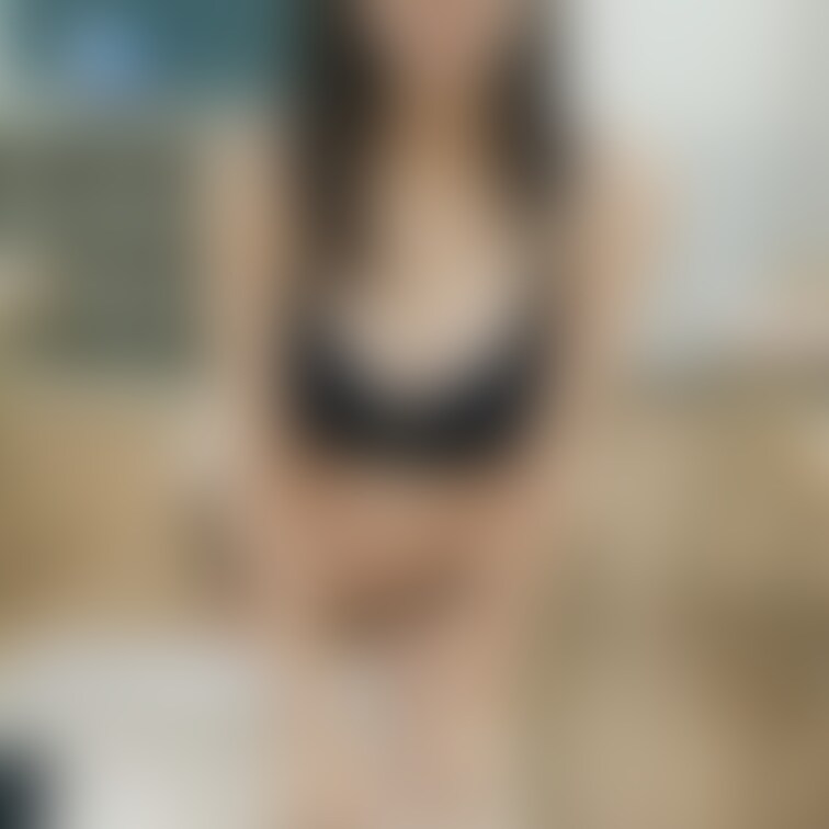 えりかの制服妄想フェチシリーズ「全裸登校日、全裸身体測定の日、セクキャバ体験編」（出演：白崎えりか）