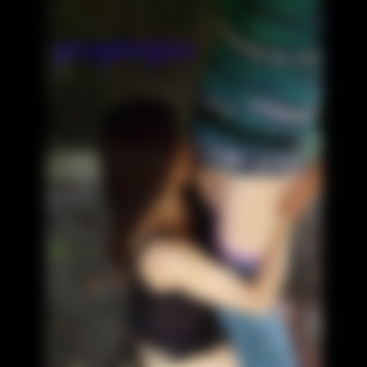 公園で単独さんにフェラしちゃいました！！