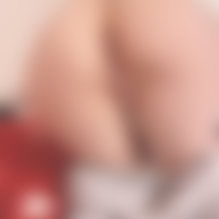 ○○○されたまんこ
久しぶりのえっちに期待しすぎて前戯少なめですぐ入るとろとろまんこになってました
おしり叩かれてバ