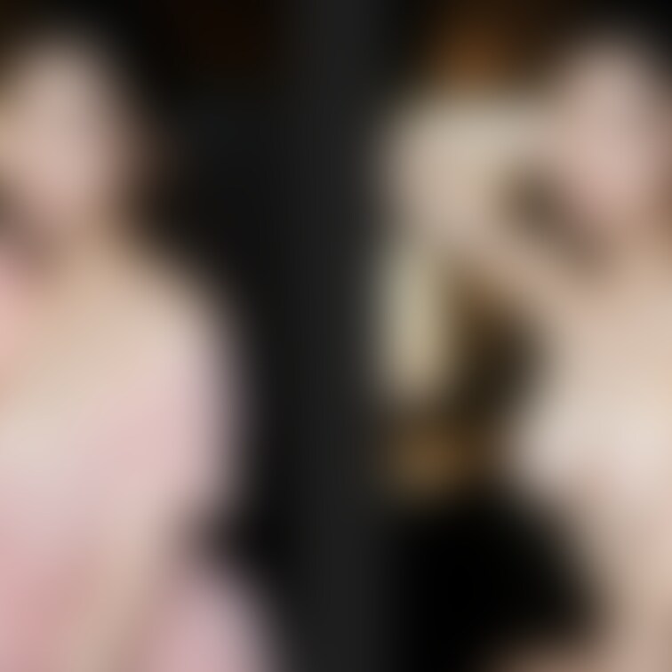 着衣と脱衣を並べた画像です。画像№235
