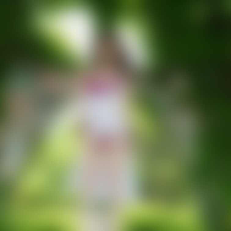 変態さんの集まるいつもの公園で・・・

首輪はもちろんLiebeSeeleのワインレッドです💕