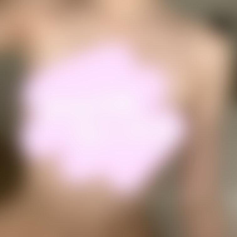 myfans始めました！
恥ずかしいけど頑張って投稿するので、見ていってください♡