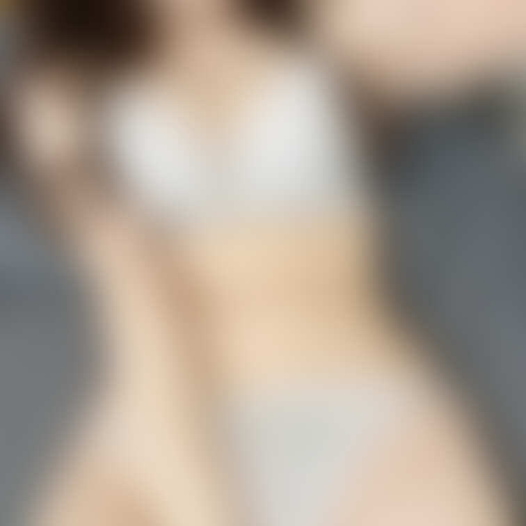 レースが可愛くてお気に入り🩵
薄いブルーに白のレースがシンデレラみたいで、一目惚れしちゃったんだ〜✨