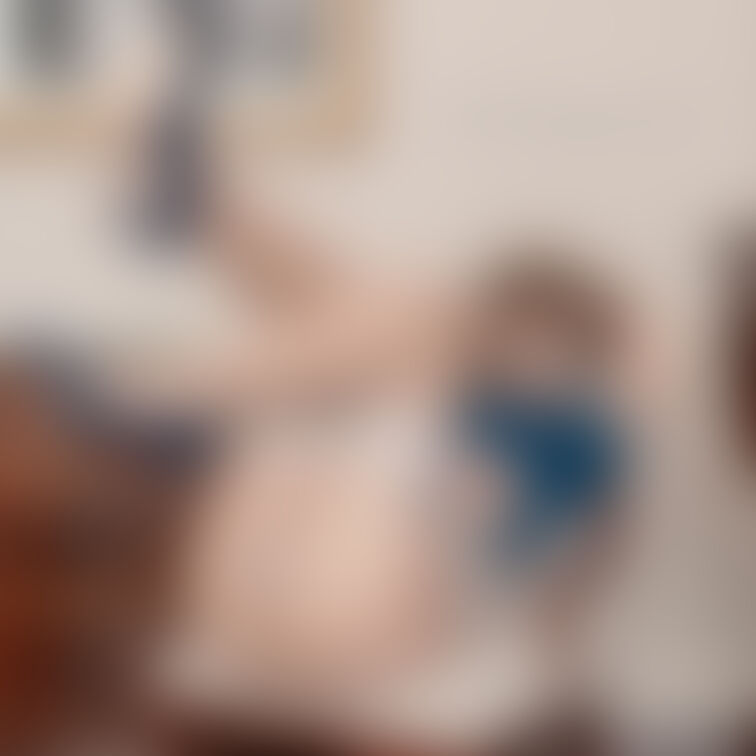 エッチなポーズ💕
二枚あるからスワイプしてね✨