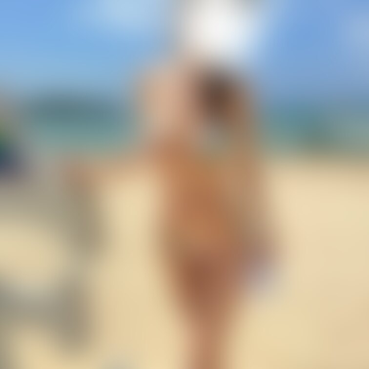 沖縄旅行へいってきました🏝️✨
海はまだ冷たくて入らなかったけど、日差しはもぉ夏だったよ☀️⛱️👙