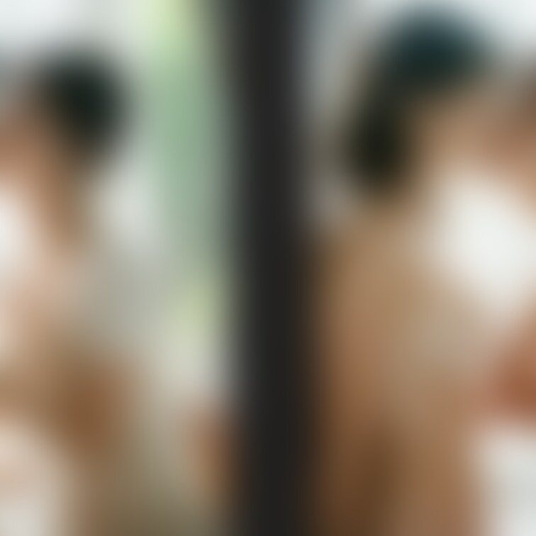着衣と脱衣の並べた画像です 画像№1554