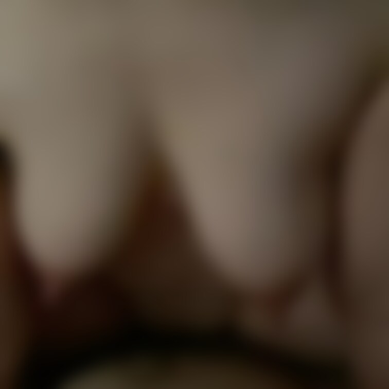 妻とのSEX。
他人棒も好きですが、旦那のちんぽも大好きな？妻です。

#SEX
#愛妻
#夫婦の営み

