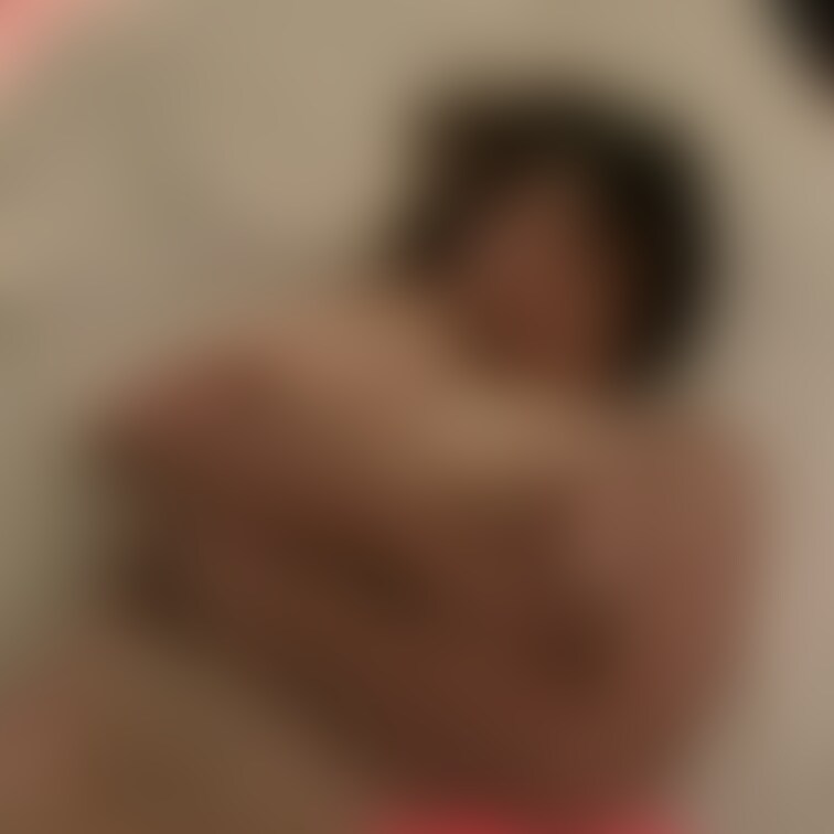 自称Fカップ
