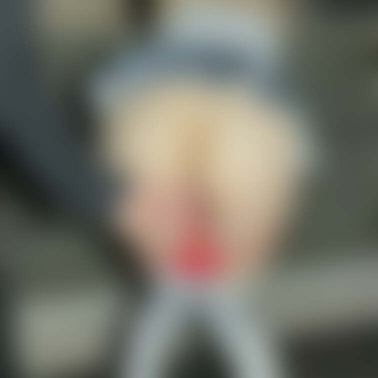 Xの続きです❤️アヘ顔コスプレで公園露出お散歩😖❤️知らないおじさんに声かけておまんこイジイジしてもらいました.....