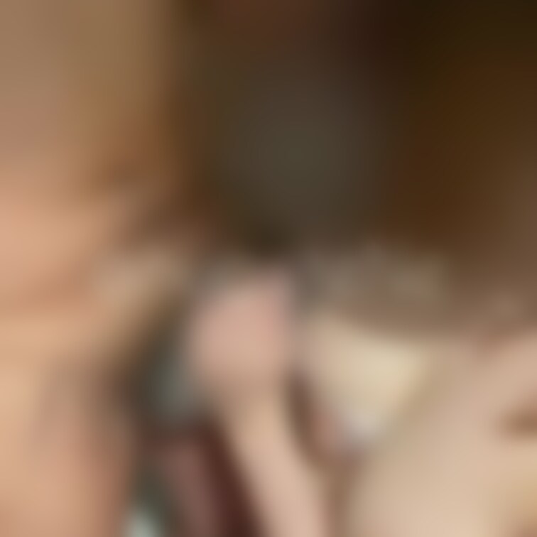 3人でお風呂に入ってる所を彼氏くんが撮影📸
おちん◯ん🍌洗わせてもらいましたが、おっぱいで洗うのは慣れてなくてすごくぎ