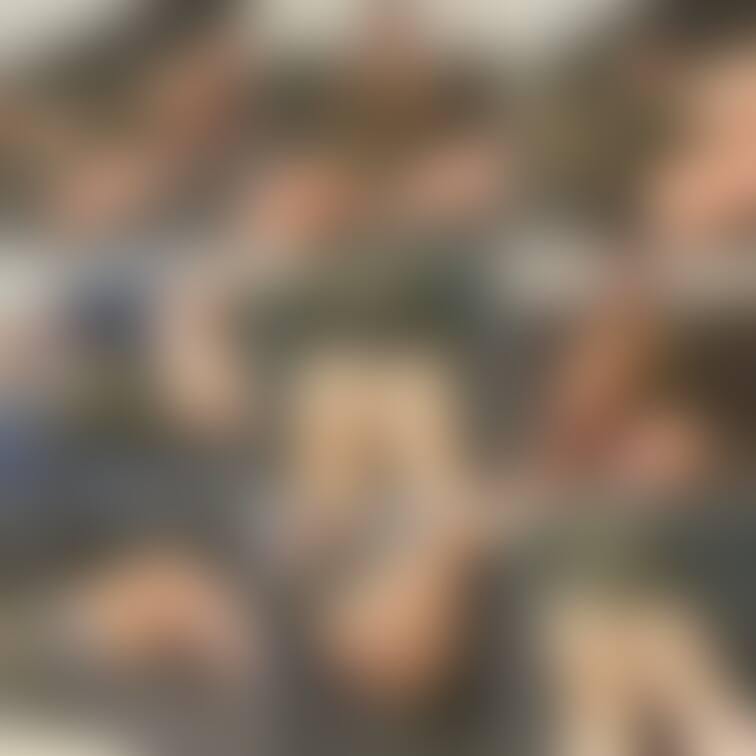 妻の家着(パジャマ姿)
この後ウトウト寝てしまったので、乳を出しました❤️
乳バージョンは別プランへ❤️
#