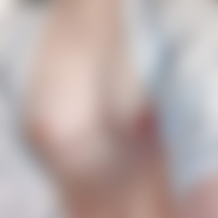 おっぱい✨うっすら腹筋とともに…💕
筋トレお疲れ様💕