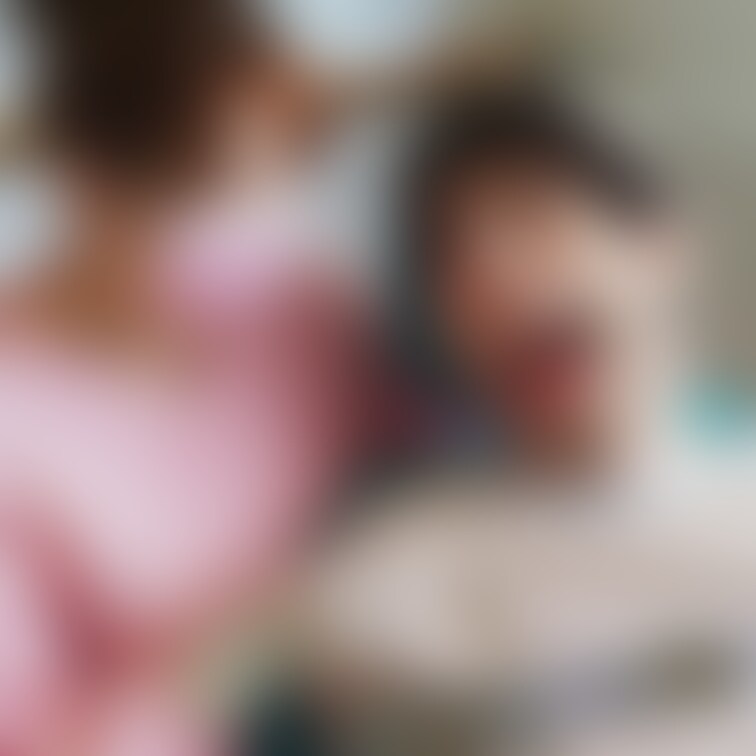 治療こわいね~、歯磨きしなかった君が悪いんだよ~
今から虫歯をドリルで削って治療するからね~
君は悪い子だから麻○