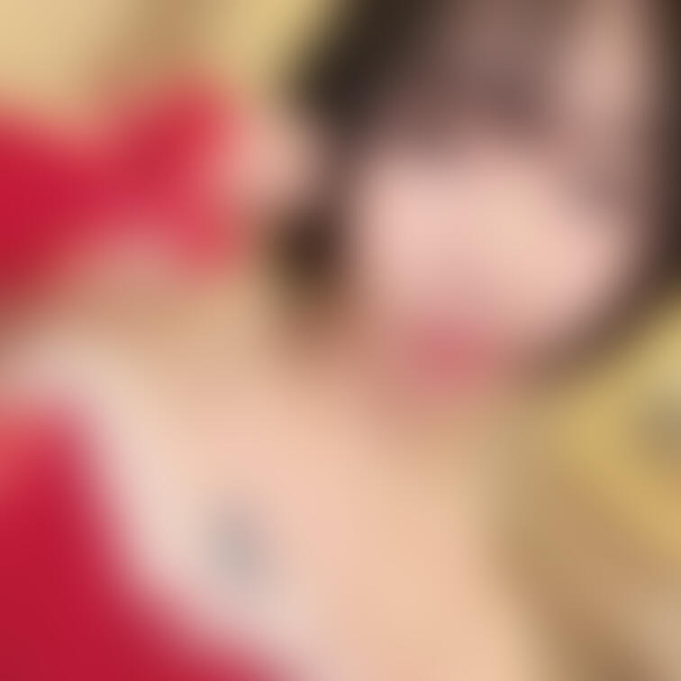 サンタコス🎅❤️𓈒𓏸

フォロワーさんに頂いた衣装です！
サイドが透け透け🩷
超超超ミニ丈❤️
パンツ見えちゃ