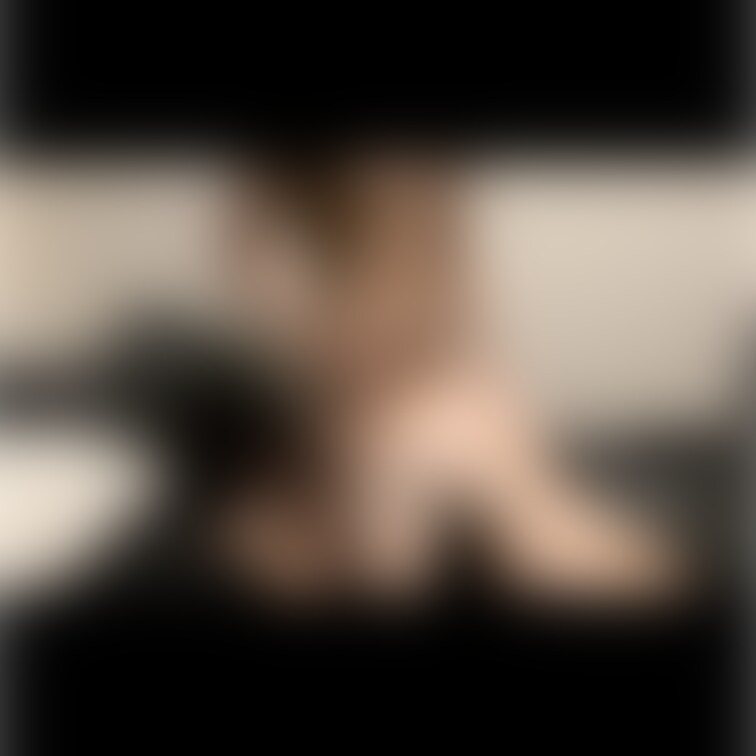 【 SNSで出会った女の子達 】
ハメ撮りワンシーンを載せていきます。
・・・・・・・・・・・・・・・
ht