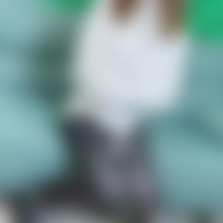 ○○○束着とグウェンスーツの組み合わせ、○○○束着に隠れて、スーツの存在感ほぼなくなってしまったけど