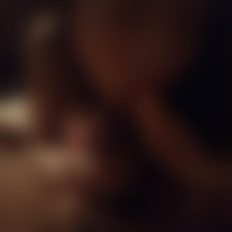 初めての擬似3P
3Pなんてした事ないはずの妻が、、、