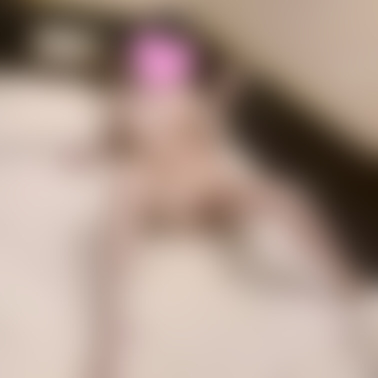 水溜まり作っちゃった🐳💦
画像2枚目シーツに注目👀⁉️
※体調やコンディションもあるため必ずしもできる訳じゃあり