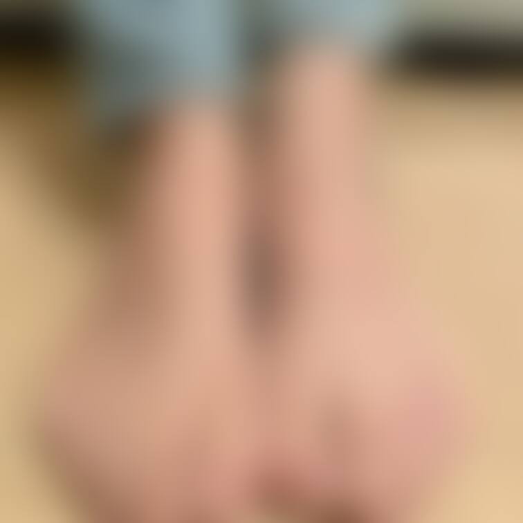 ハーフ系人妻美女 まりあさん💕②
 
 足のサイズ:22.5cm