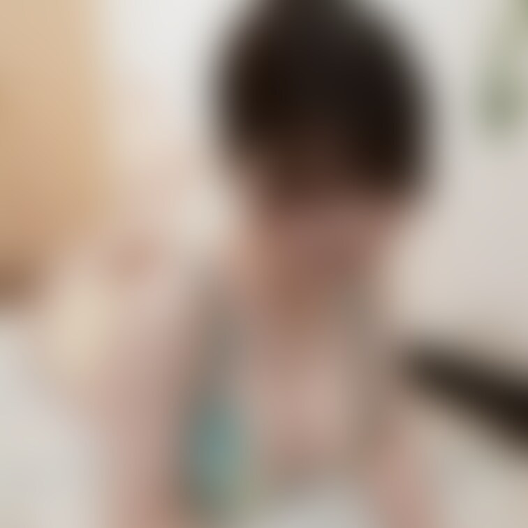 日曜日、洋服脱ぎすてて一緒にだらだらしよっ🥰💐